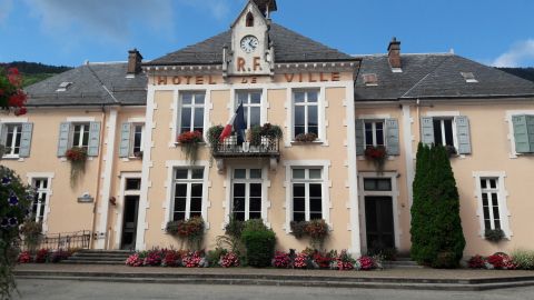 Mairie de Crêts en belledonne